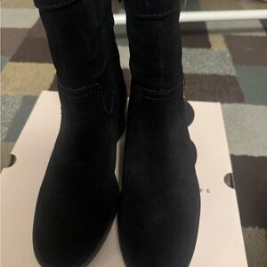 Elegant Black Women's Boots